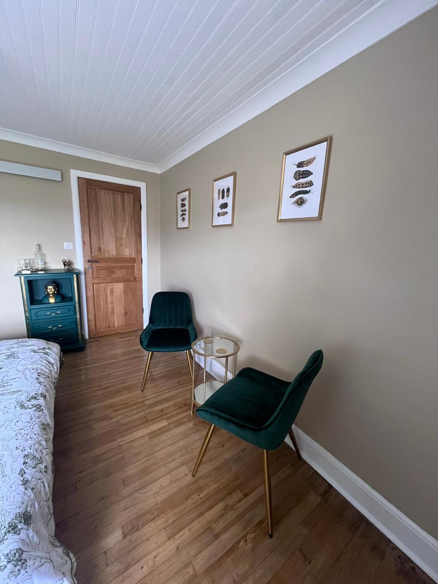 Le Cantou Bed & Breakfast *